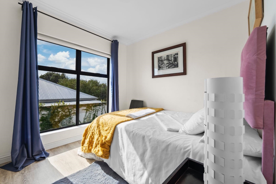 To Let 2 Bedroom Property for Rent in Observatory Western Cape